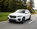 2019 BMW X5 xDrive45e iPerformance Front Three-Quarter Wallpapers 150x120 (35)