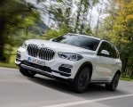 2019 BMW X5 xDrive45e iPerformance Front Three-Quarter Wallpapers 150x120