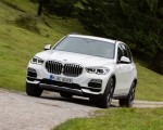 2019 BMW X5 xDrive45e iPerformance Front Three-Quarter Wallpapers 150x120