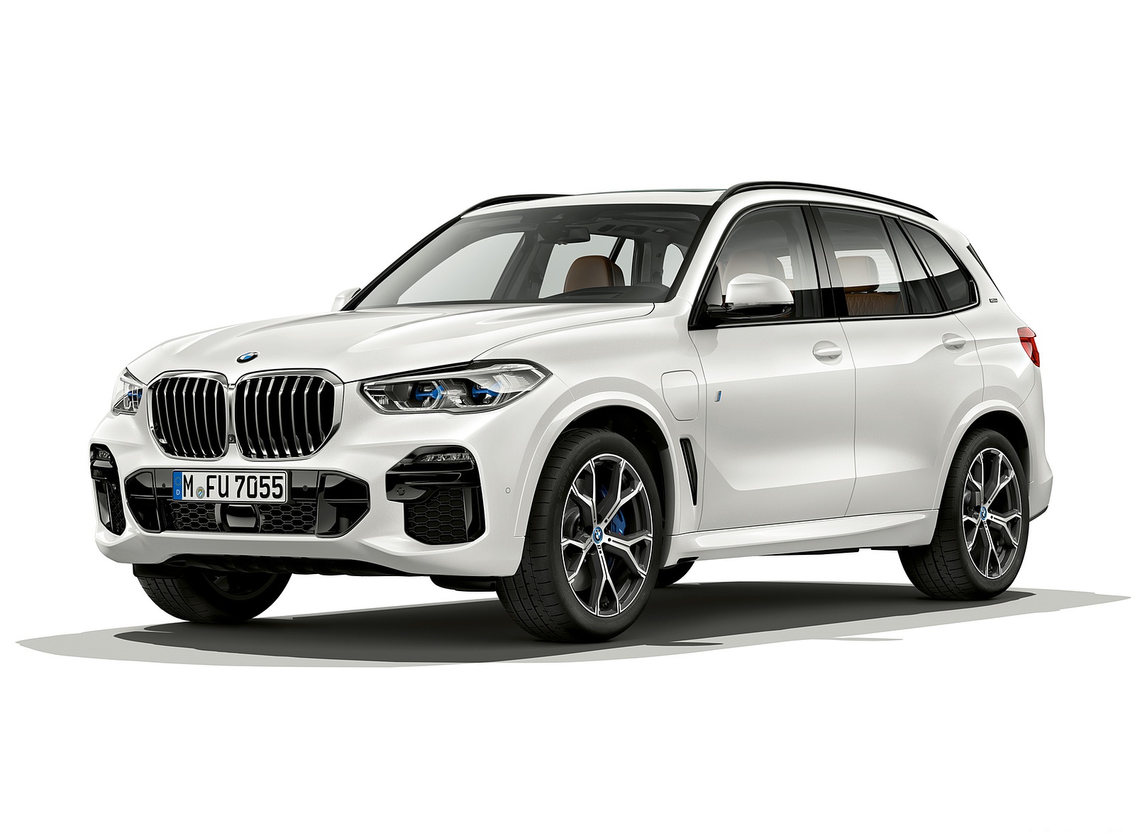 2019 BMW X5 xDrive45e iPerformance Front Three-Quarter Wallpapers #101 of 113