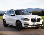 2019 BMW X5 xDrive45e iPerformance Front Three-Quarter Wallpapers 150x120 (39)