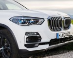 2019 BMW X5 xDrive45e iPerformance Headlight Wallpapers 150x120 (59)