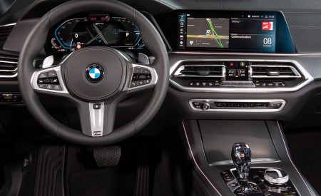 2019 BMW X5 xDrive45e iPerformance Interior Wallpapers 450x275 (74)