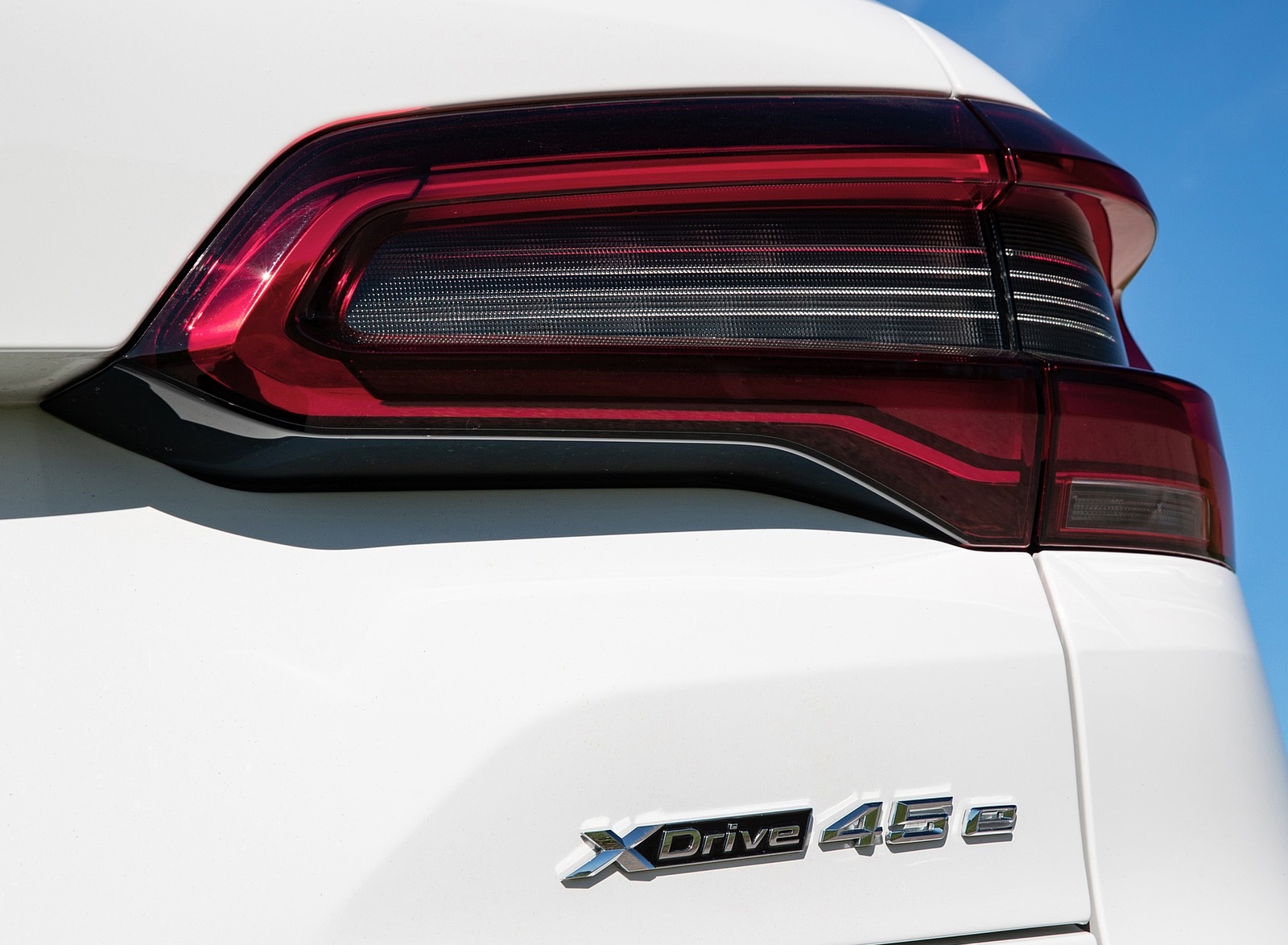 2019 BMW X5 xDrive45e iPerformance Tail Light Wallpapers #58 of 113