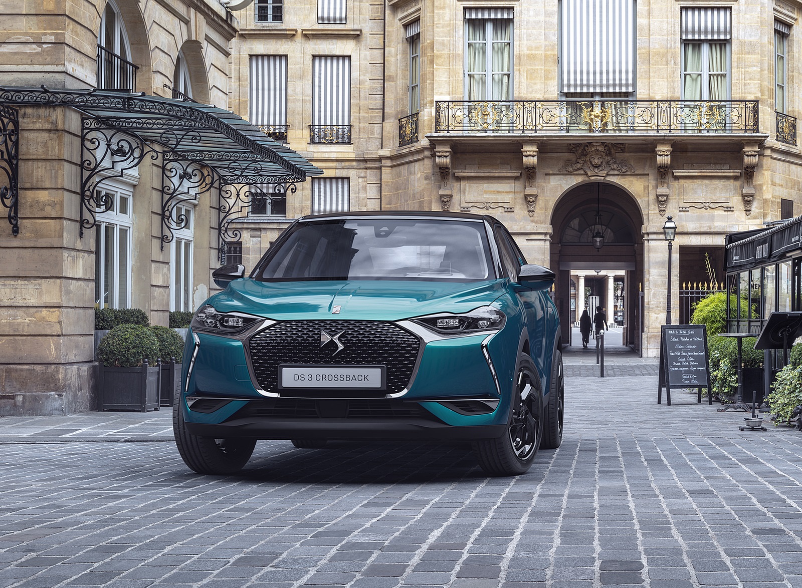 2019 DS 3 CROSSBACK Front Wallpapers (3)