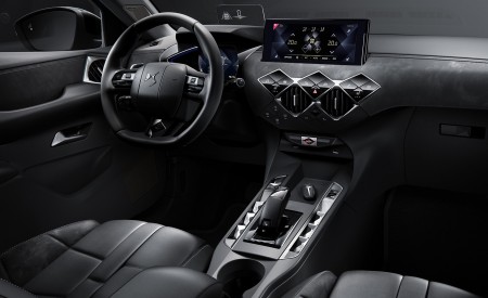 2019 DS 3 CROSSBACK Interior Wallpapers 450x275 (21)