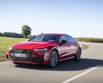 2020 Audi A7 Sportback 55 TFSI e quattro Plug-In Hybrid (Color: Tango Red) Front Three-Quarter Wallpapers 150x120 (2)