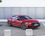 2020 Audi A7 Sportback 55 TFSI e quattro Plug-In Hybrid (Color: Tango Red) Front Three-Quarter Wallpapers 150x120