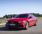 2020 Audi A7 Sportback 55 TFSI e quattro Plug-In Hybrid (Color: Tango Red) Front Three-Quarter Wallpapers 150x120 (4)