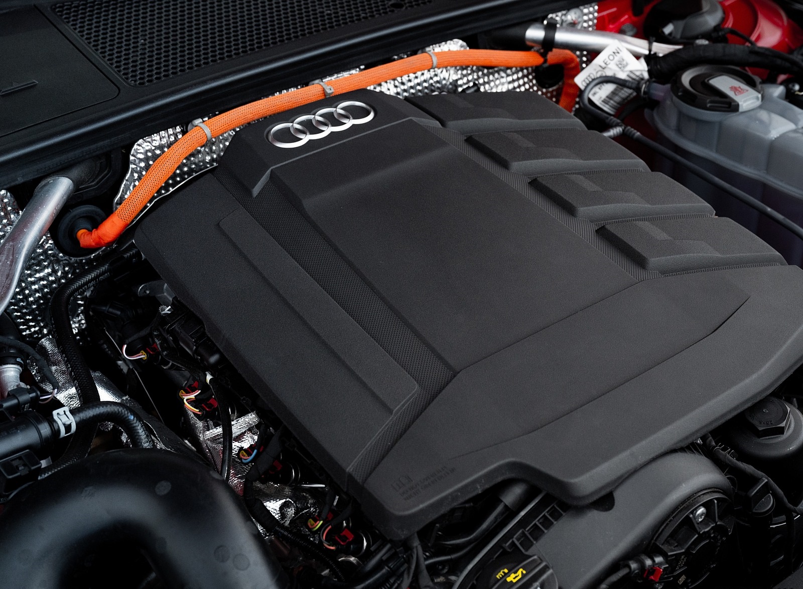 2020 Audi A7 Sportback 55 TFSI e quattro Plug-In Hybrid Engine Wallpapers #48 of 73