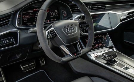 2020 Audi RS 7 Sportback (Color: Glacier White) Interior Wallpapers 450x275 (35)