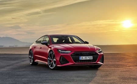 2020 Audi RS 7 Sportback (Color: Tango Red) Front Three-Quarter Wallpapers 450x275 (39)