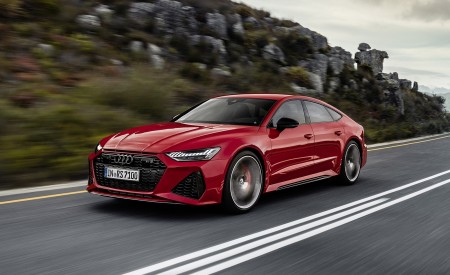 2020 Audi RS 7 Sportback (Color: Tango Red) Front Three-Quarter Wallpapers 450x275 (2)