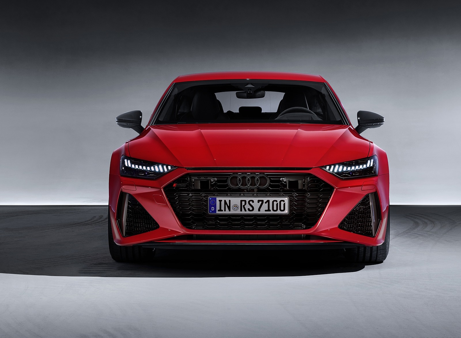 2020 Audi RS 7 Sportback (Color: Tango Red) Front Wallpapers #63 of 99
