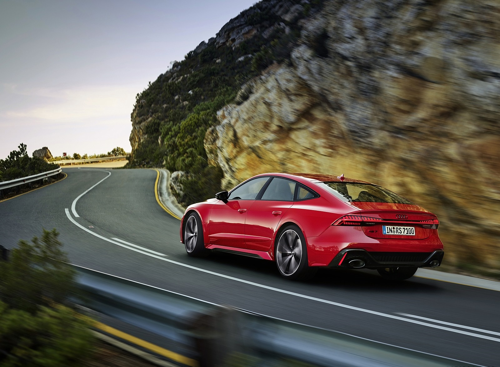 2020 Audi RS 7 Sportback (Color: Tango Red) Rear Three-Quarter Wallpapers #10 of 99