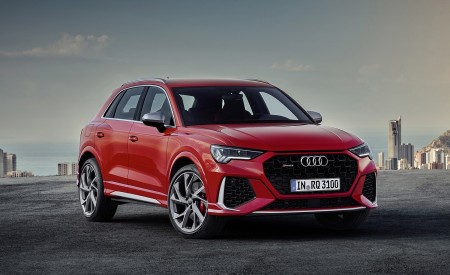 2020 Audi RS Q3 (Color: Tango Red) Front Three-Quarter Wallpapers 450x275 (66)
