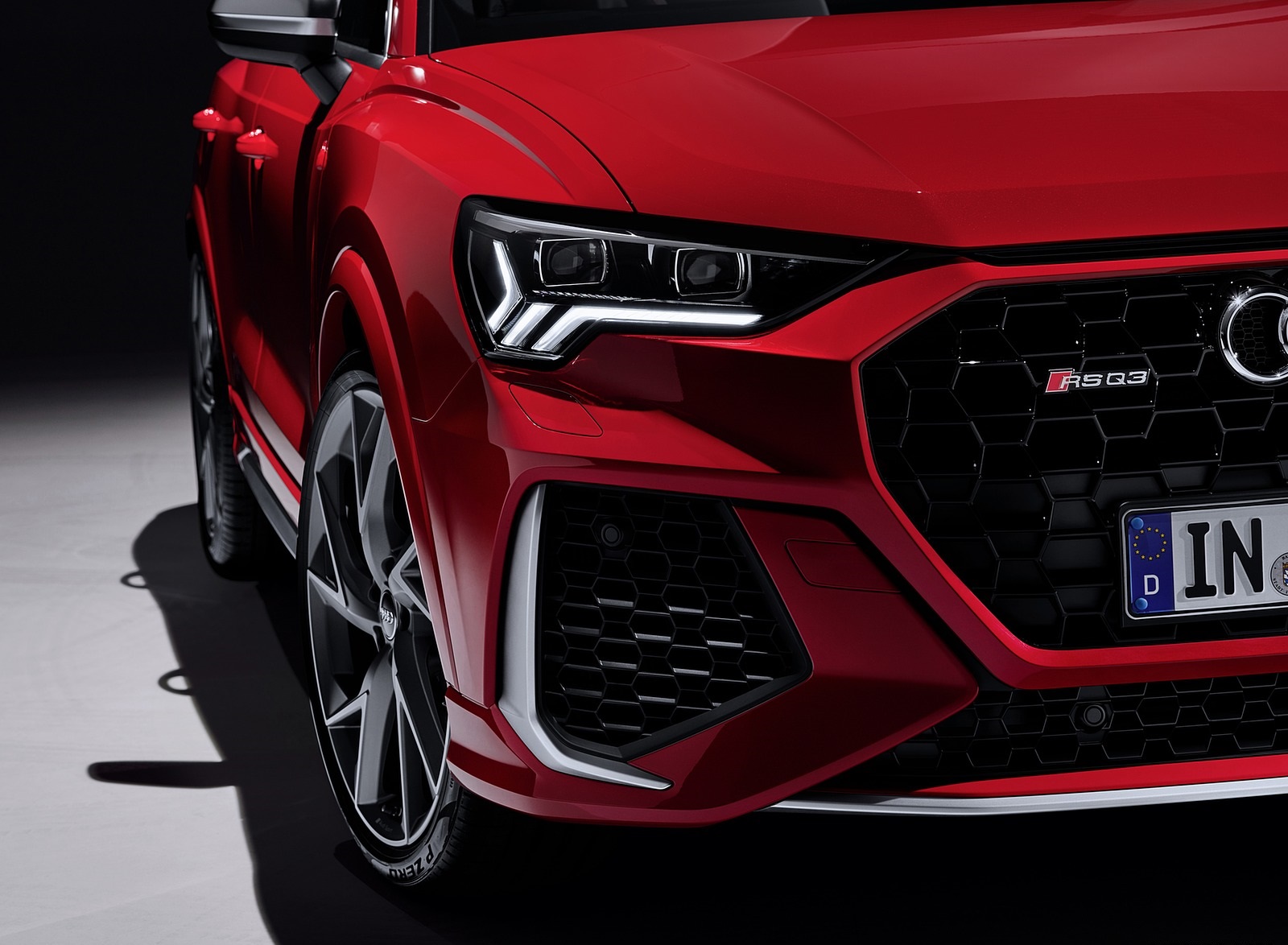 2020 Audi RS Q3 (Color: Tango Red) Headlight Wallpapers #78 of 116