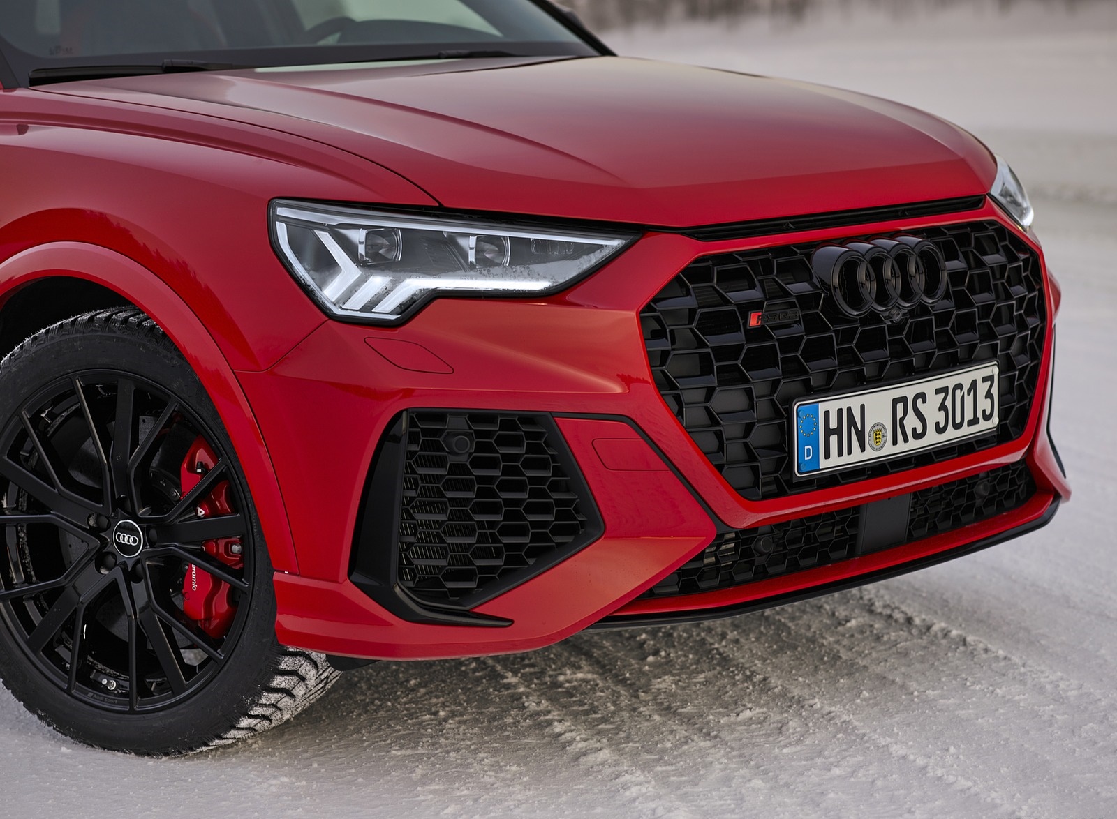 2020 Audi RS Q3 (Color: Tango Red) Headlight Wallpapers #19 of 116