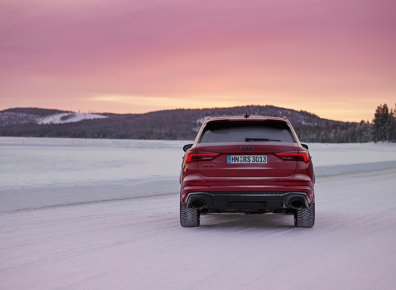 2020 Audi RS Q3 (Color: Tango Red) Rear Wallpapers #16 of 116