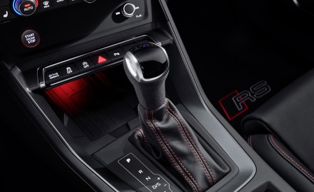 2020 Audi RS Q3 Interior Detail Wallpapers 450x275 (87)