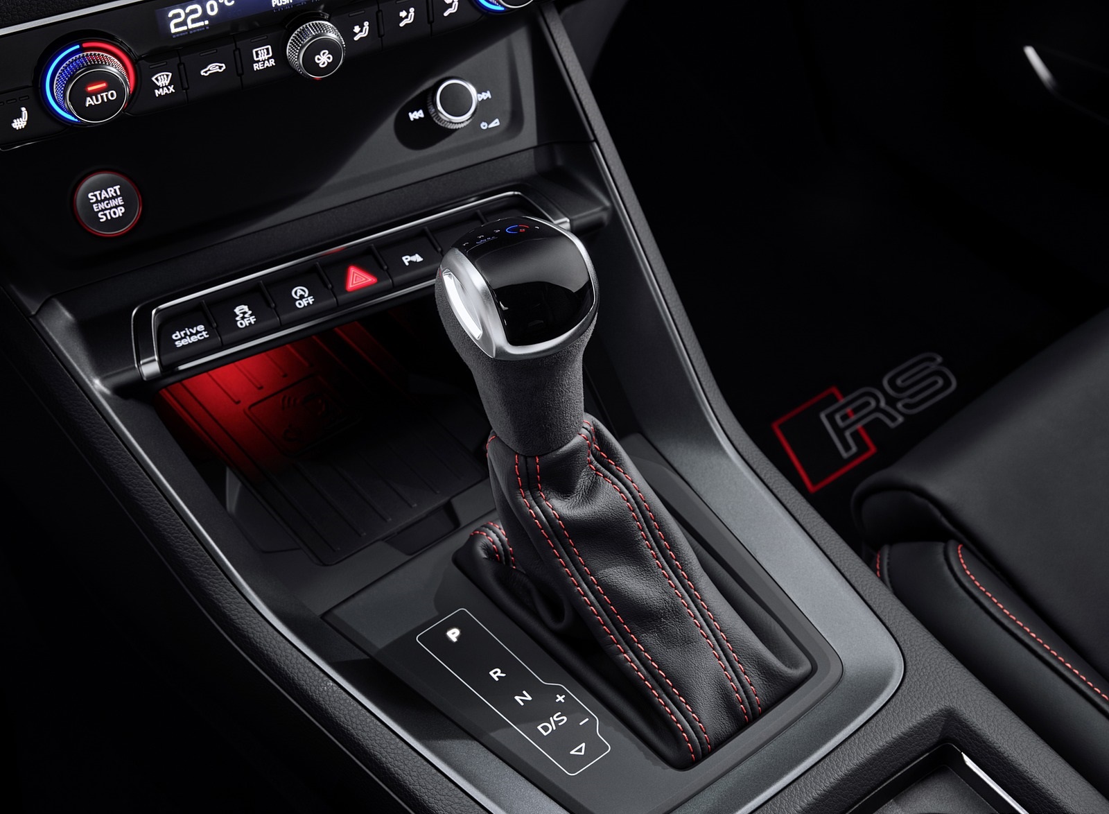 2020 Audi RS Q3 Interior Detail Wallpapers #87 of 116