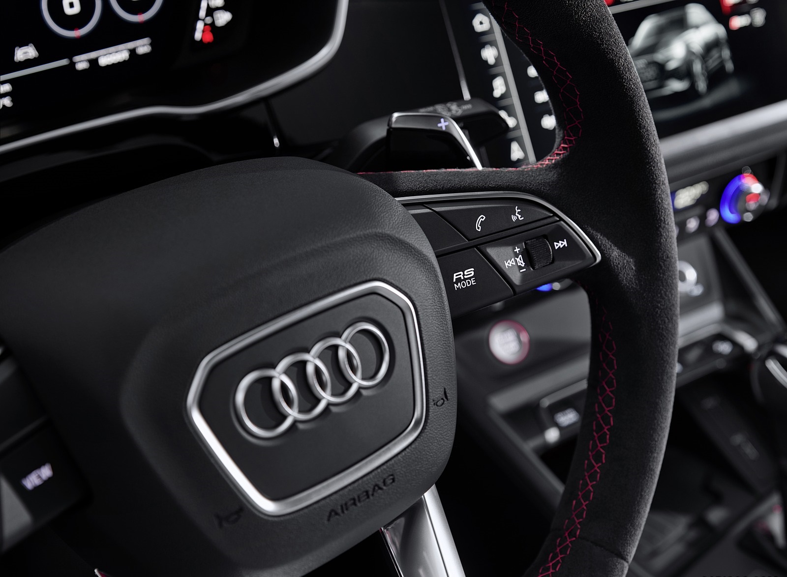 2020 Audi RS Q3 Interior Steering Wheel Wallpapers #82 of 116