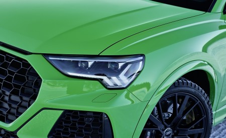 2020 Audi RS Q3 Sportback (Color: Kyalami Green) Headlight Wallpapers 450x275 (38)
