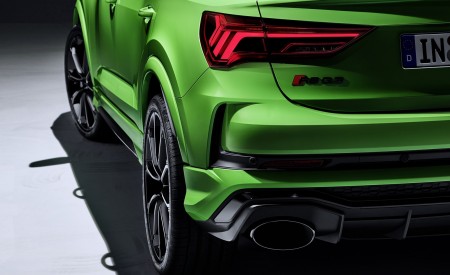 2020 Audi RS Q3 Sportback (Color: Kyalami Green) Tail Light Wallpapers 450x275 (95)