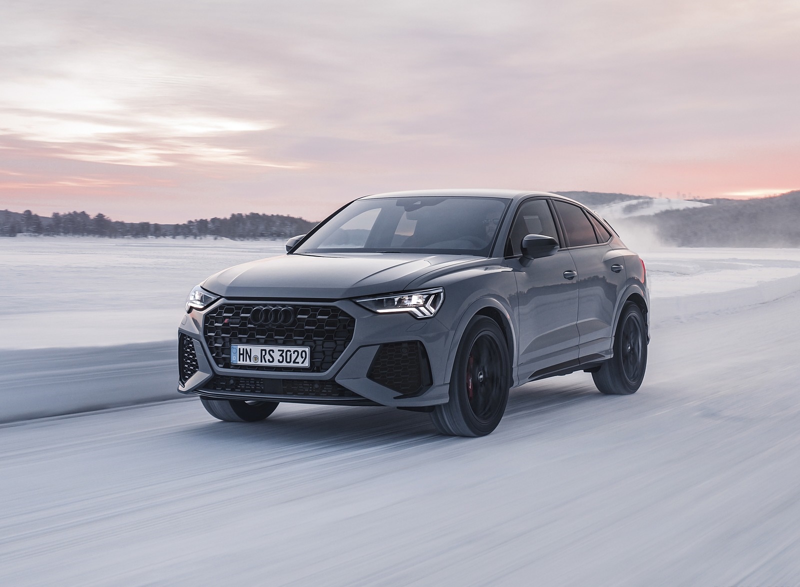 2020 Audi RS Q3 Sportback (Color: Nardo Gray) Front Three-Quarter Wallpapers #42 of 127