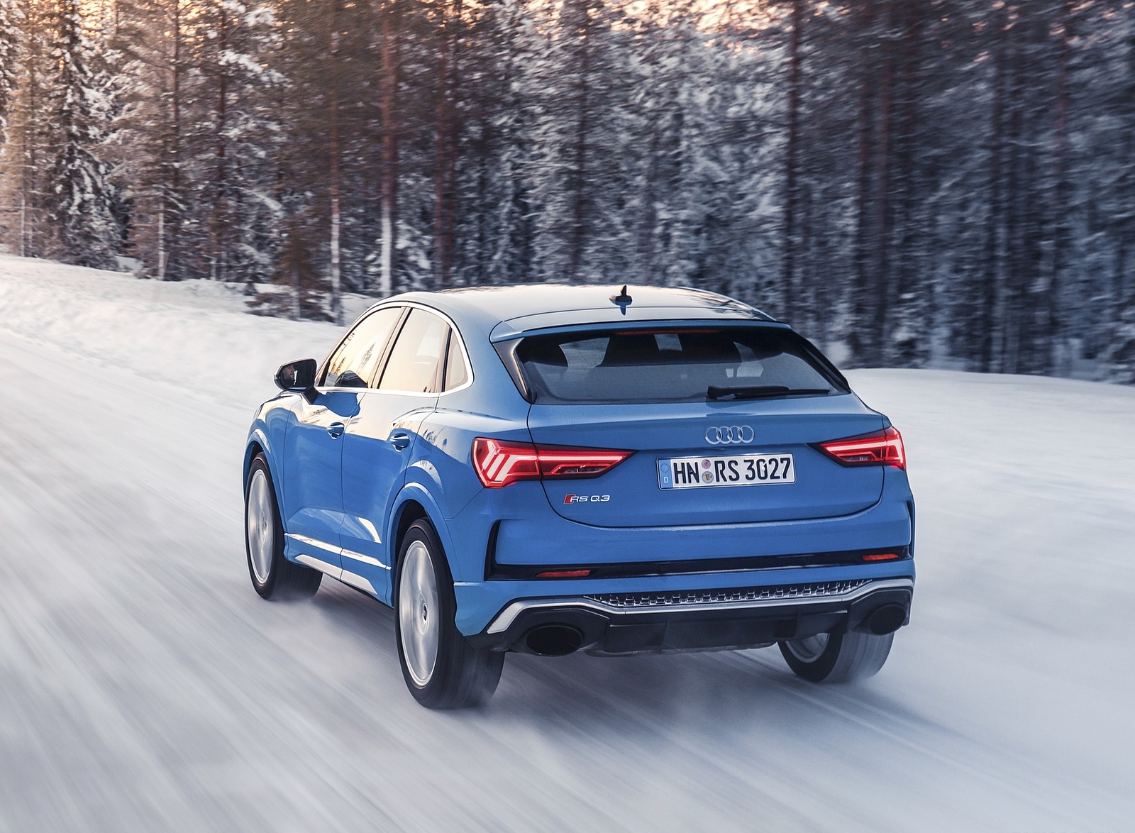 2020 Audi RS Q3 Sportback (Color: Turbo Blue) Rear Three-Quarter Wallpapers #6 of 127