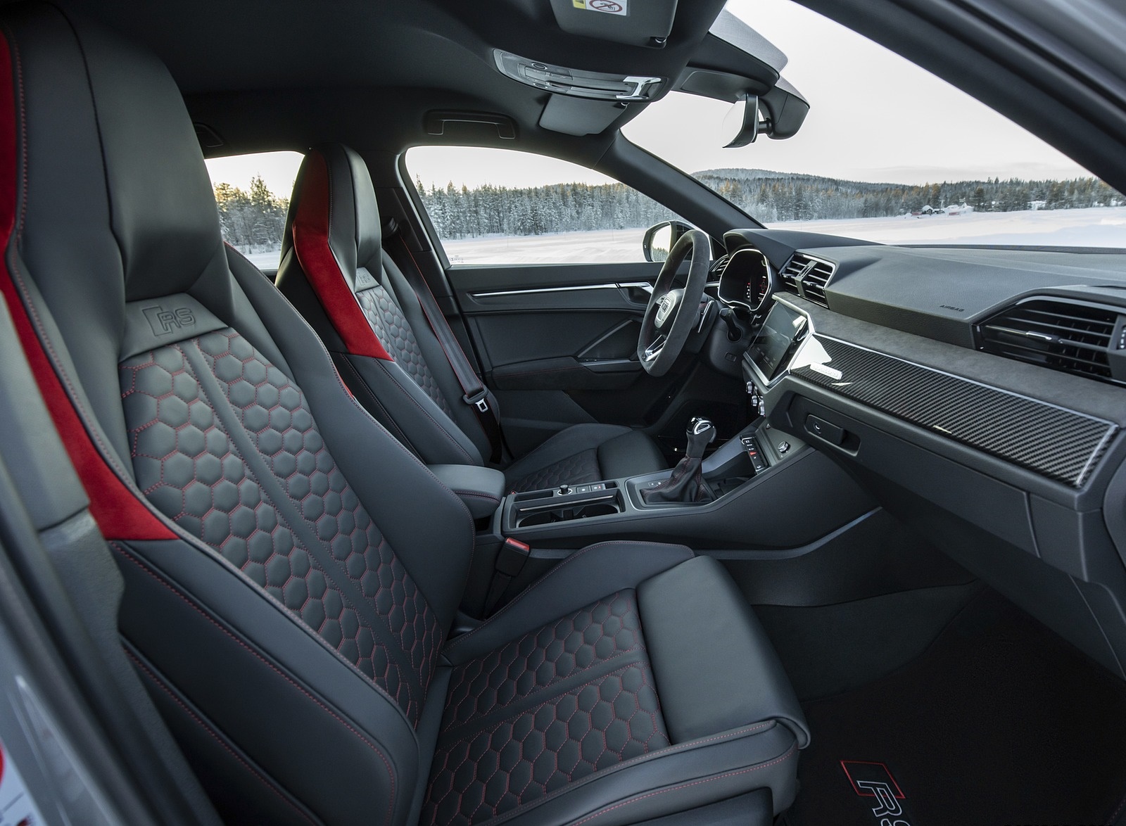 2020 Audi RS Q3 Sportback Interior Front Seats Wallpapers #55 of 127