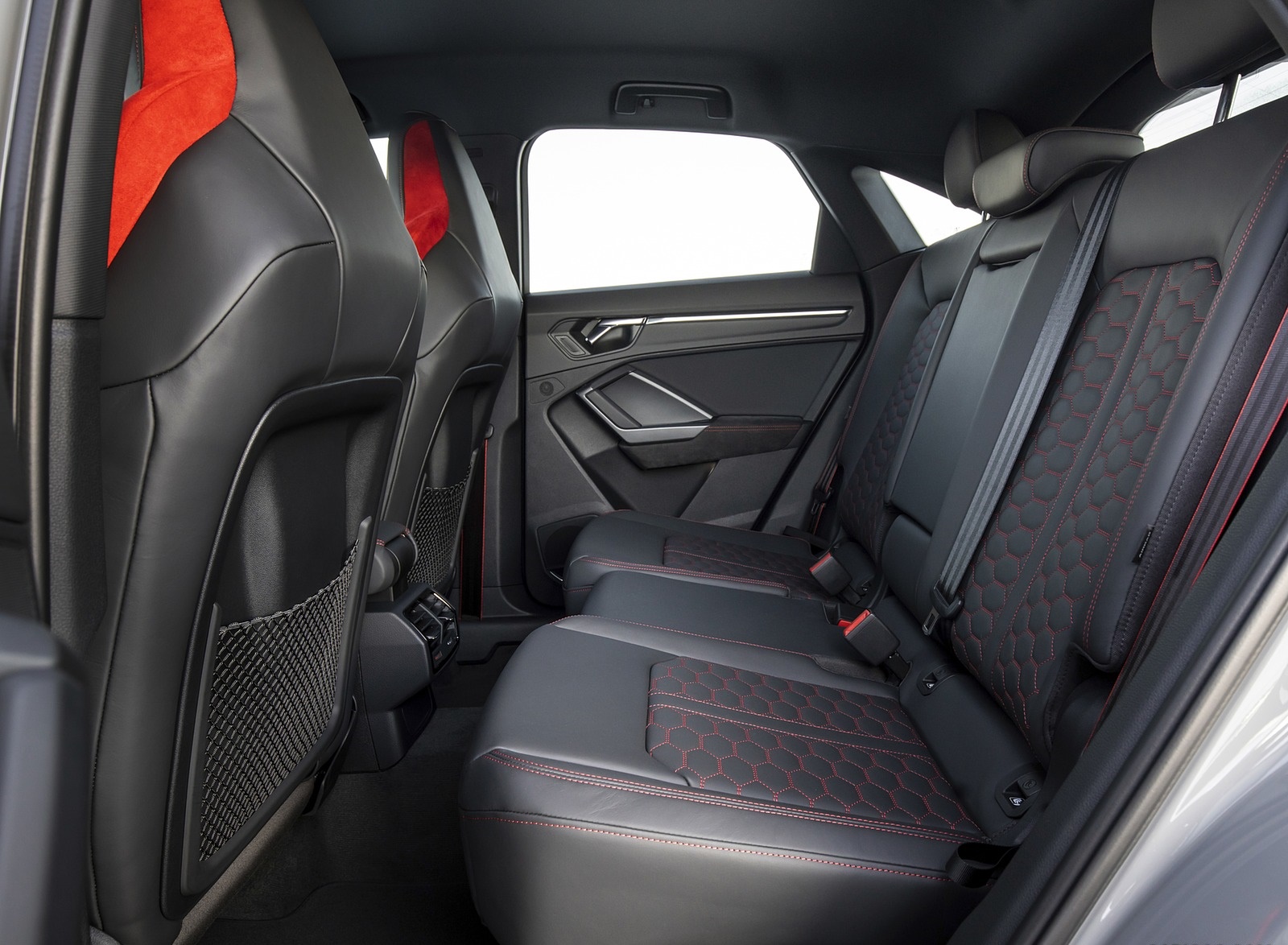 2020 Audi RS Q3 Sportback Interior Rear Seats Wallpapers #54 of 127