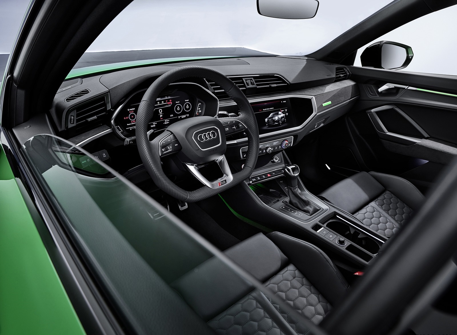 2020 Audi RS Q3 Sportback Interior Wallpapers #104 of 127