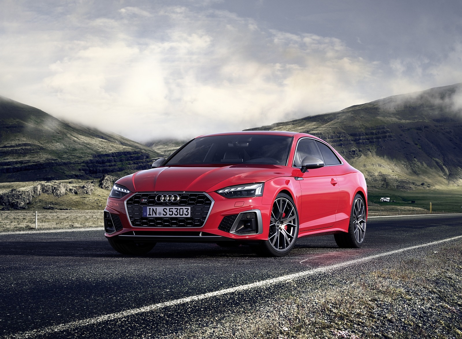 2020 Audi S5 Coupe TDI (Color: Tango Red) Front Three-Quarter Wallpapers #5 of 18