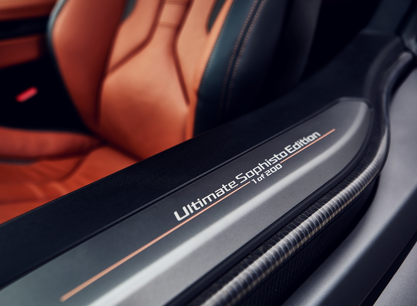 2020 BMW i8 Ultimate Sophisto Edition Door Sill Wallpapers #14 of 16