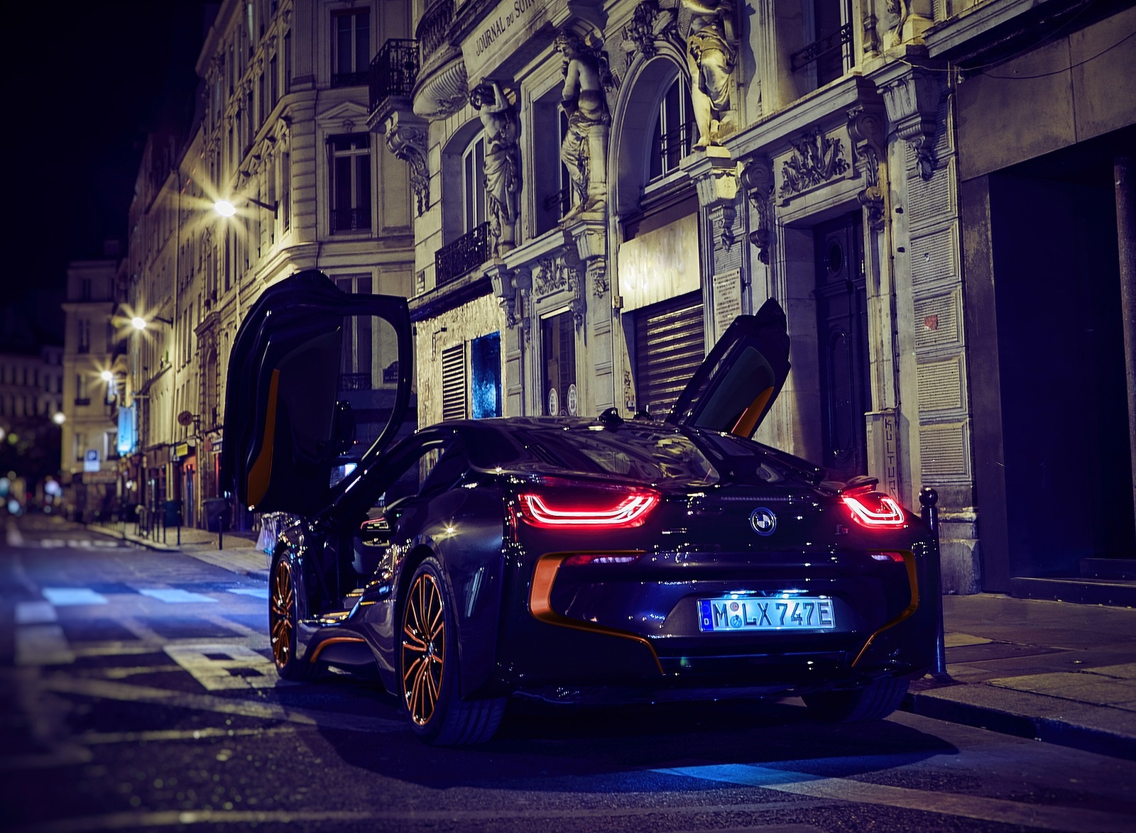 2020 BMW i8 Ultimate Sophisto Edition Rear Three-Quarter Wallpapers (10)