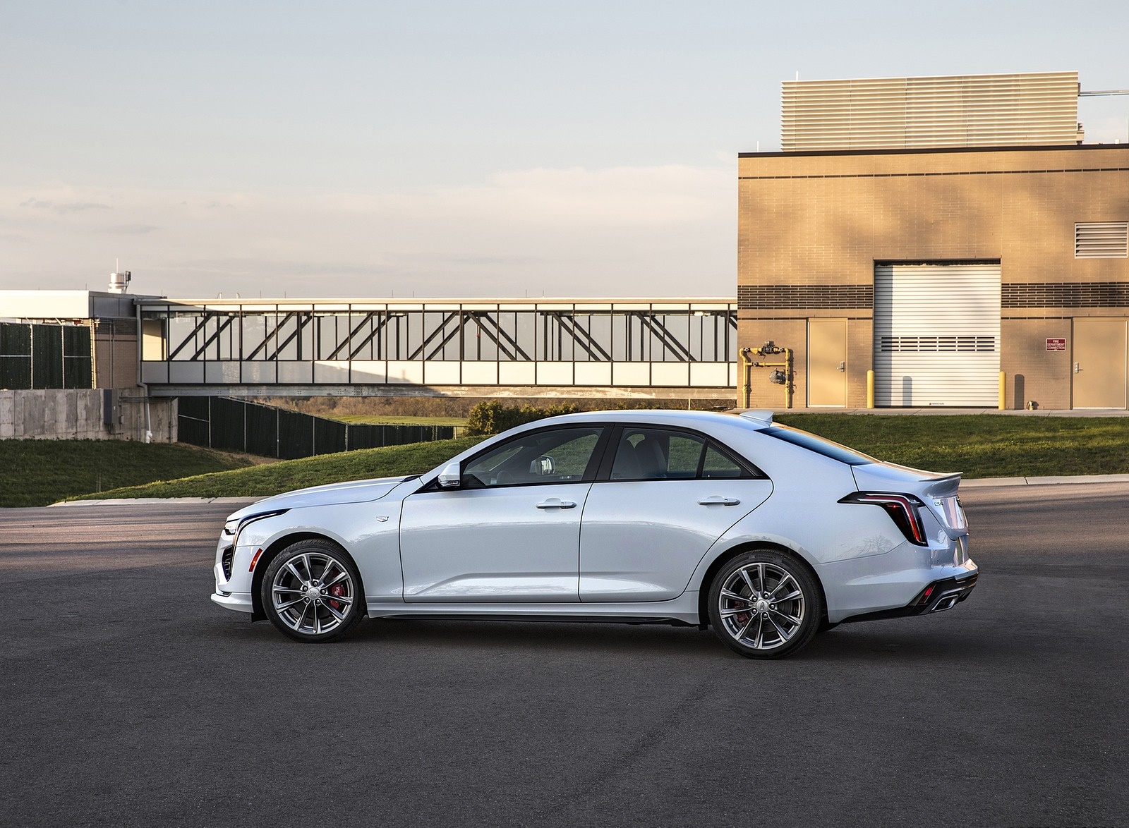 2020 Cadillac CT4 Sport Side Wallpapers #21 of 39
