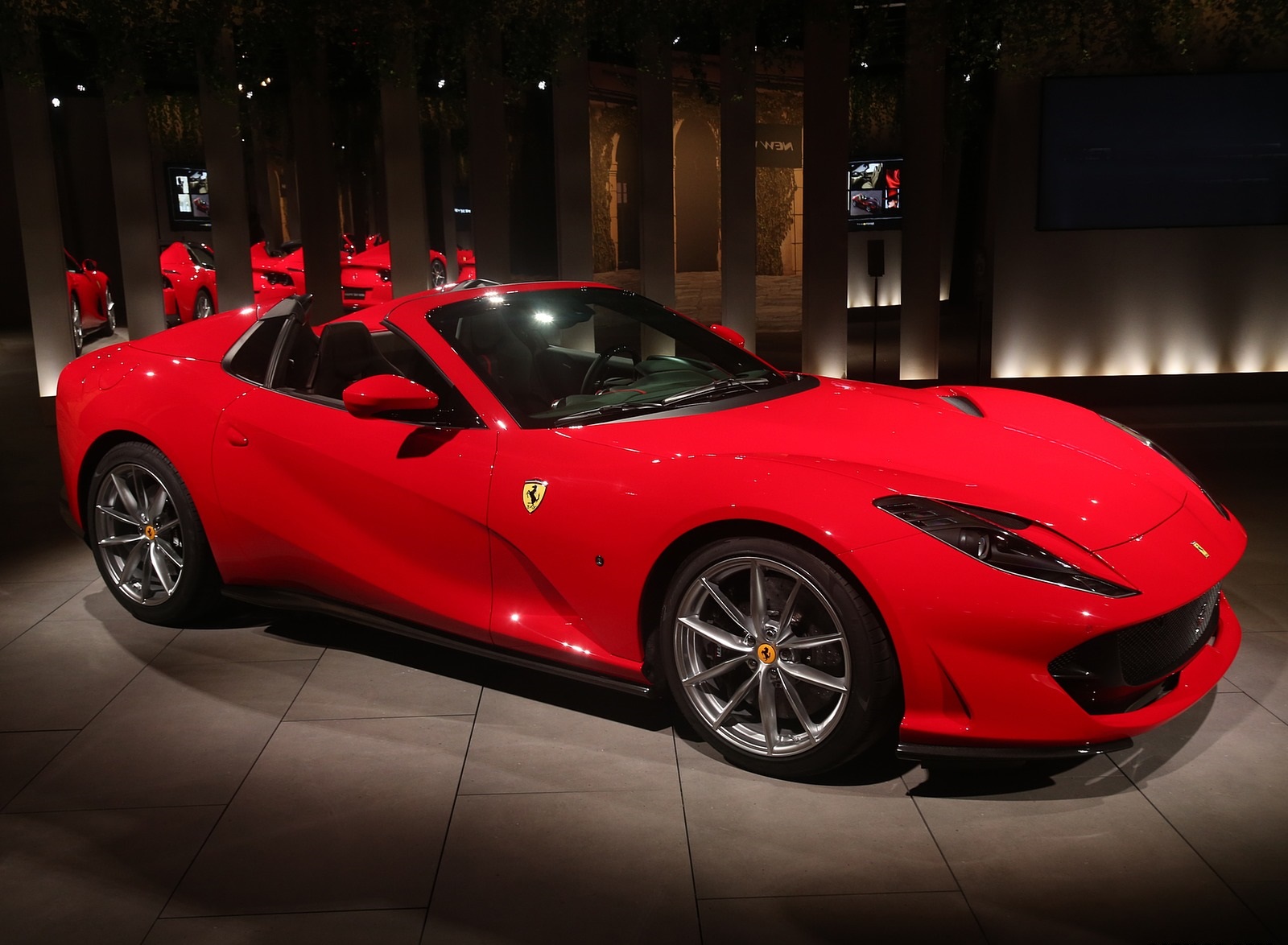 2020 Ferrari 812 GTS Presentation Wallpapers (8)