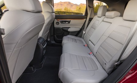 2020 Honda CR-V Hybrid Interior Rear Seats Wallpapers 450x275 (135)