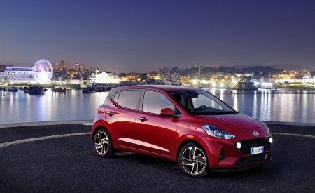 2020 Hyundai i10 Front Three-Quarter Wallpapers 450x275 (26)