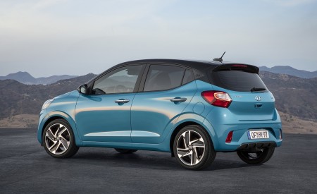 2020 Hyundai i10 Rear Three-Quarter Wallpapers 450x275 (64)