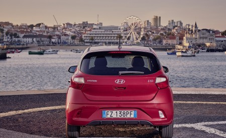 2020 Hyundai i10 Rear Wallpapers 450x275 (32)