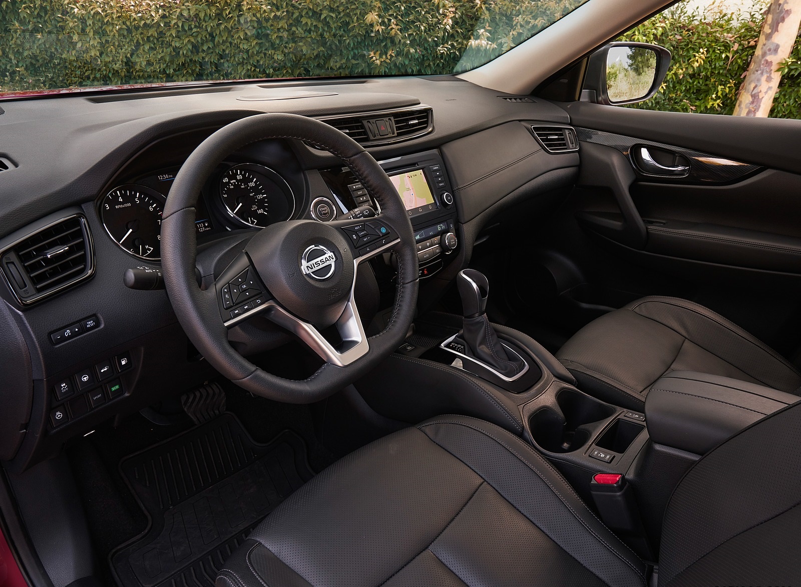 2020 Nissan Rogue Interior Wallpapers #17 of 26