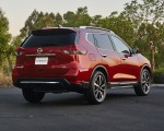 2020 Nissan Rogue Rear Three-Quarter Wallpapers 150x120 (8)