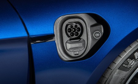 2020 Porsche Taycan Turbo Charging Port Wallpapers 450x275 (56)