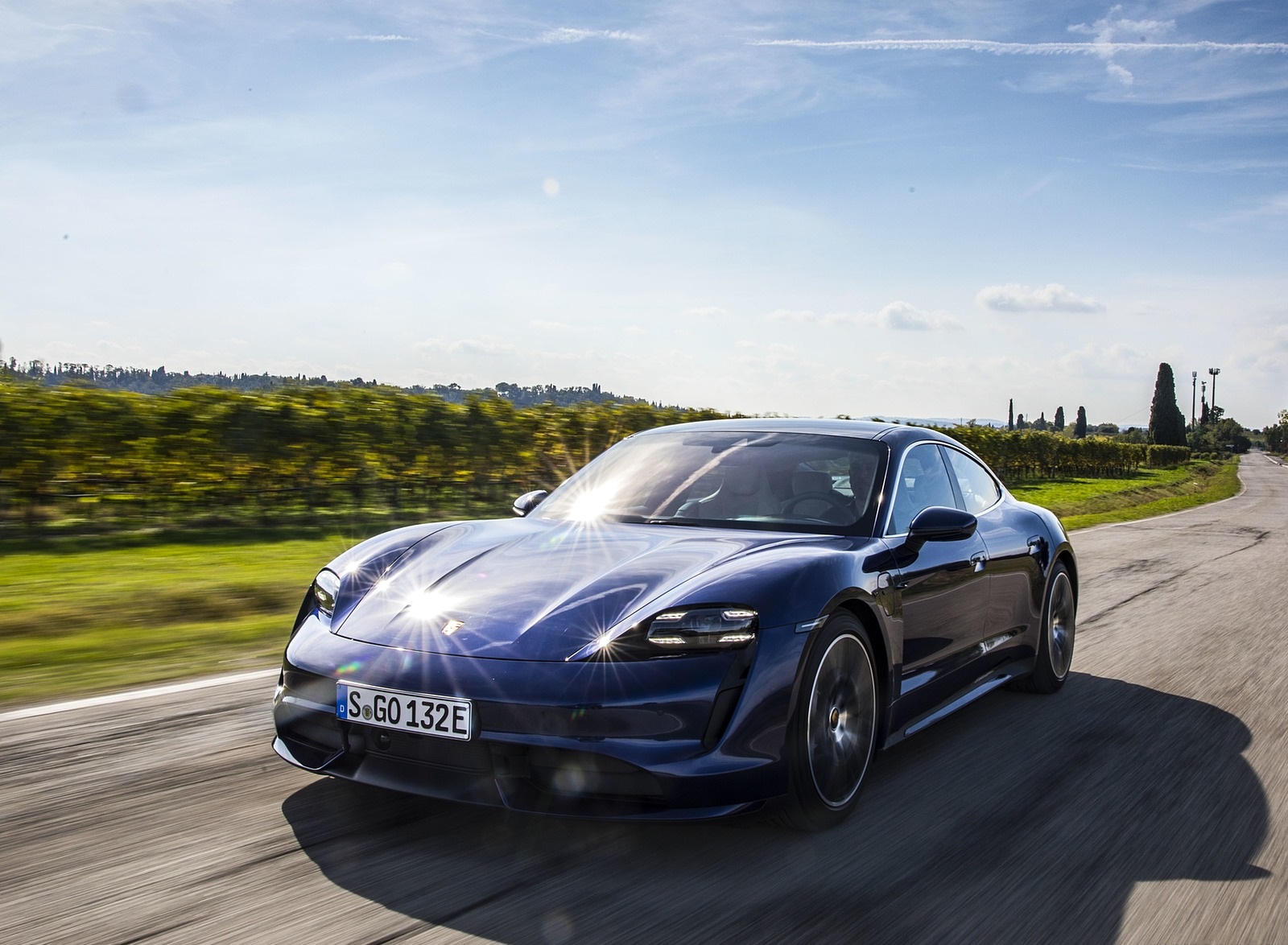 2020 Porsche Taycan Turbo (Color: Gentian Blue Metallic) Front Three-Quarter Wallpapers (3)