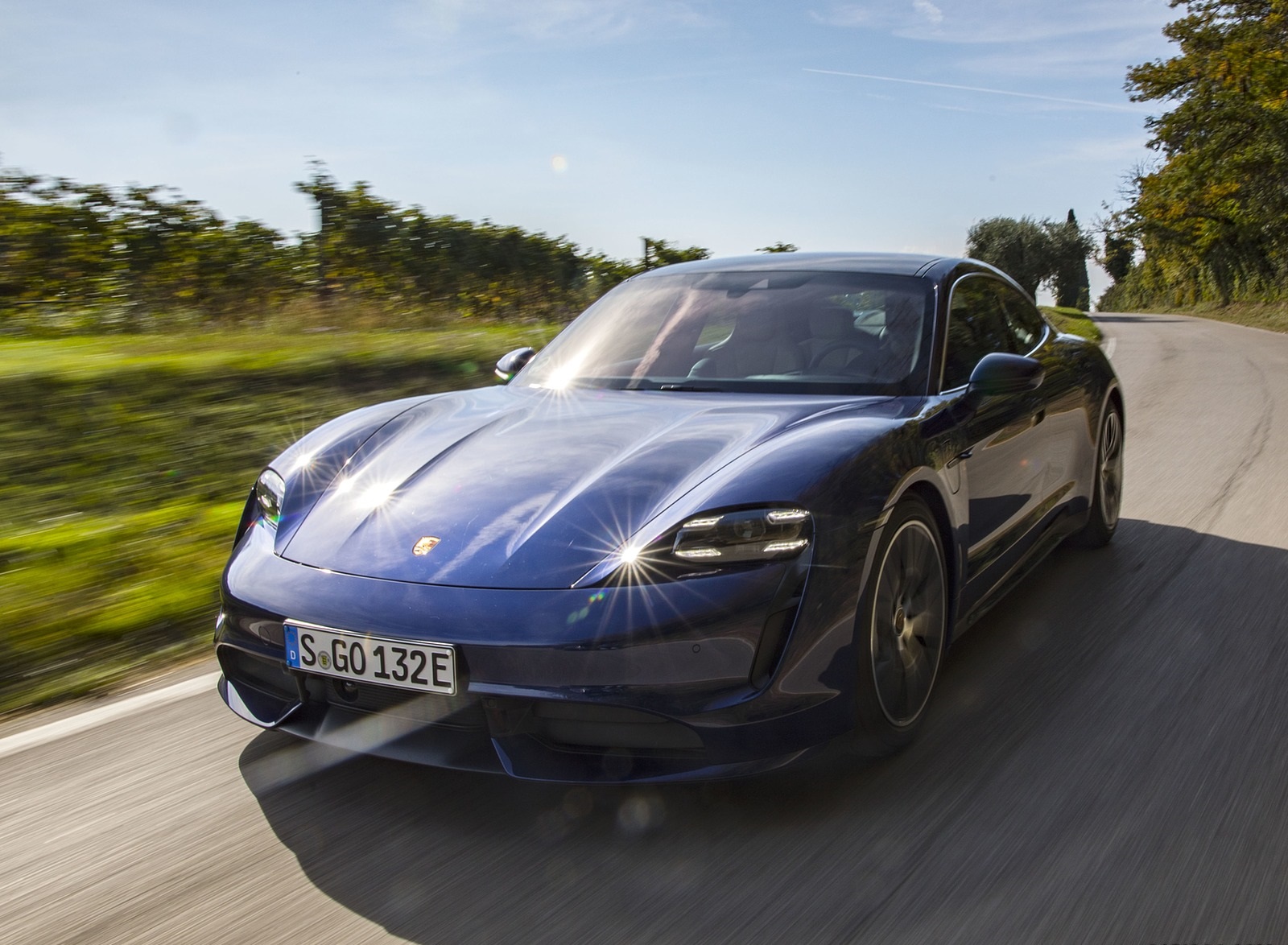 2020 Porsche Taycan Turbo (Color: Gentian Blue Metallic) Front Three-Quarter Wallpapers (5)