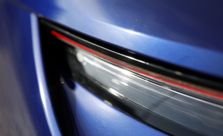 2020 Porsche Taycan Turbo (Color: Gentian Blue Metallic) Tail Light Wallpapers 450x275 (16)