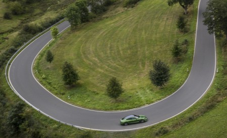 2020 Porsche Taycan Turbo S (Color: Mamba Green Metallic) Top Wallpapers 450x275 (10)