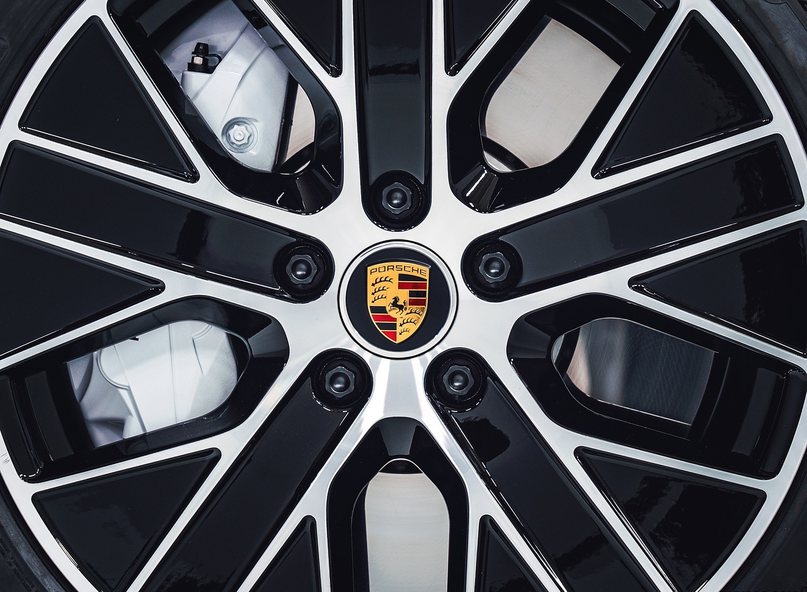2020 Porsche Taycan Turbo Wheel Wallpapers #62 of 72